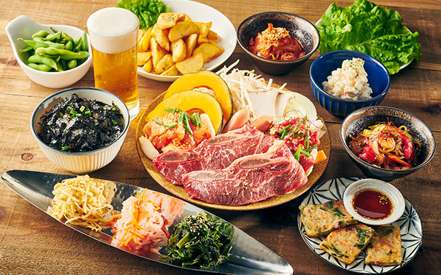 ⾻付きカルビとコリアンBBQコース